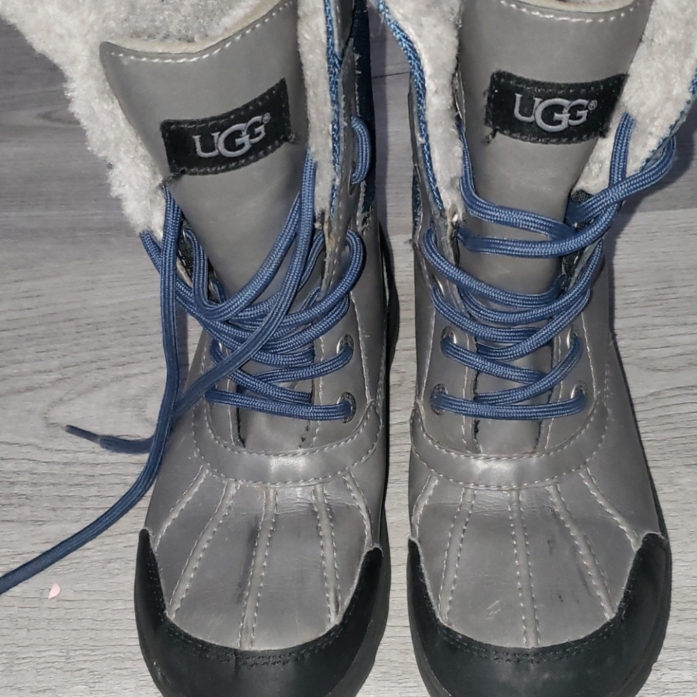 Kids Adirondack Uggs